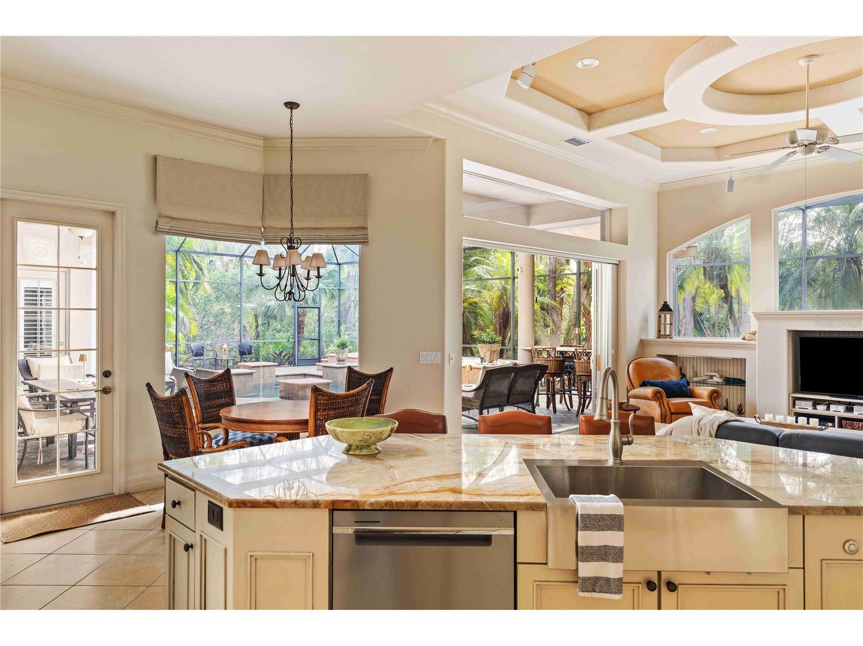 10006 Discovery Terrace Bradenton FL 34212 A4699103 image12