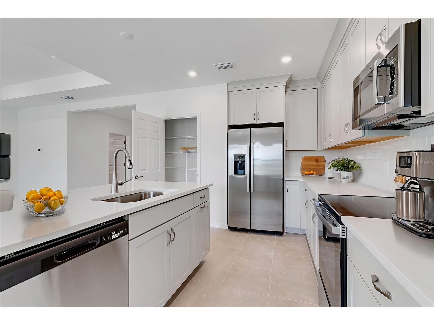 10008 Last Light Glen Parrish FL 34219 A4679362 image13