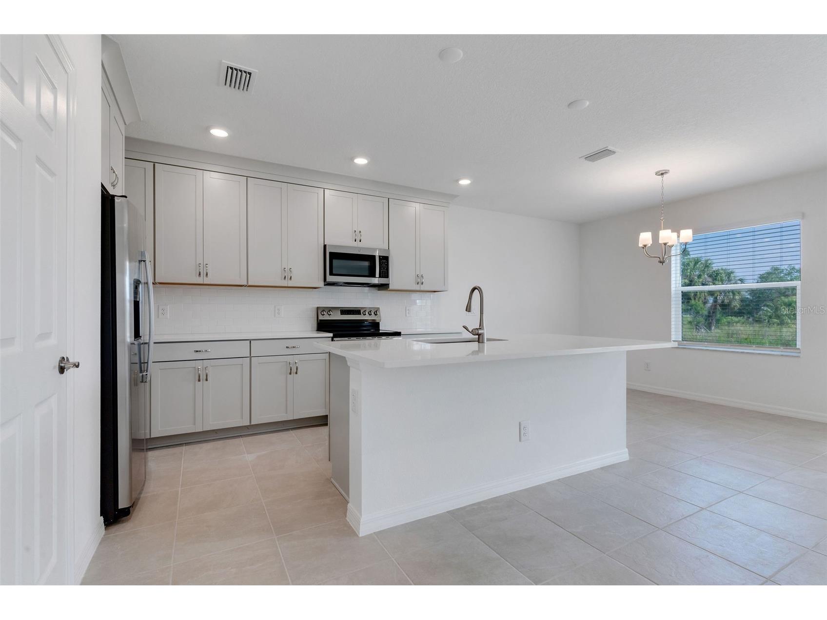 10008 Last Light Glen Parrish FL 34219 A4679362 image14