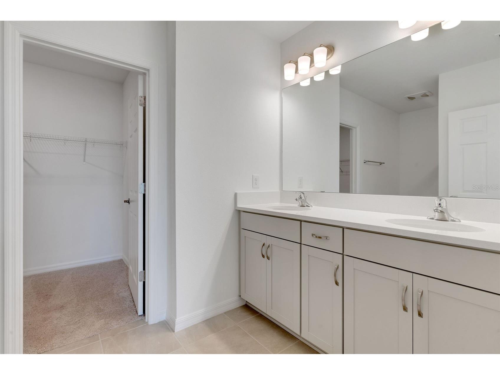 10008 Last Light Glen Parrish FL 34219 A4679362 image29