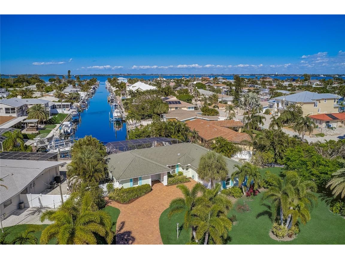 10008 Royal Palm Drive Bradenton FL 34210 - PALMA SOLA BAY A4550130 image1