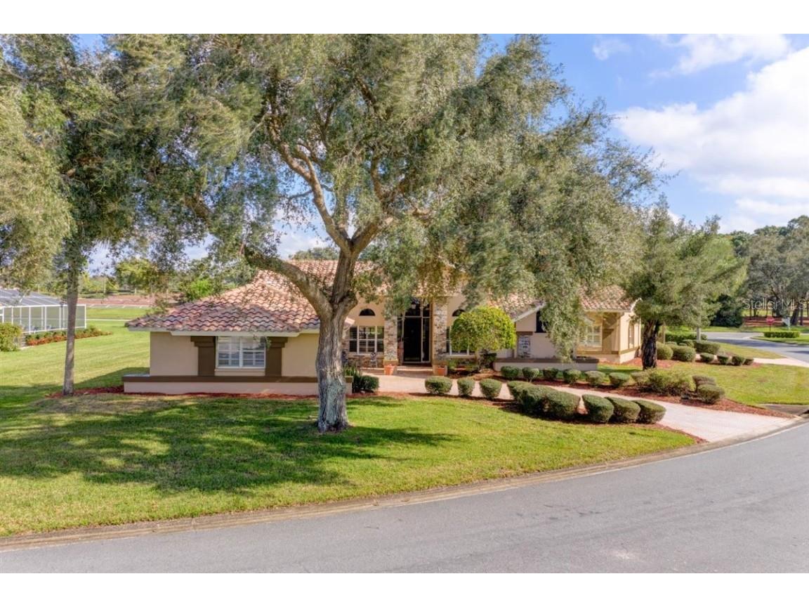 10008 Scarlett Court Weeki Wachee FL 34613 W7850206 image1