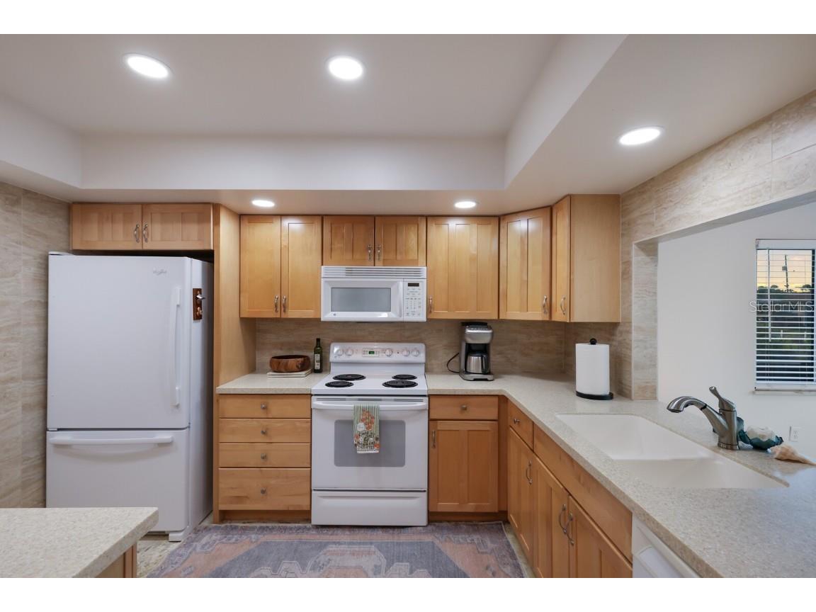 10008 Spoonbill Road E Bradenton FL 34209 - PALMA SOLA BAY A4666297 image16