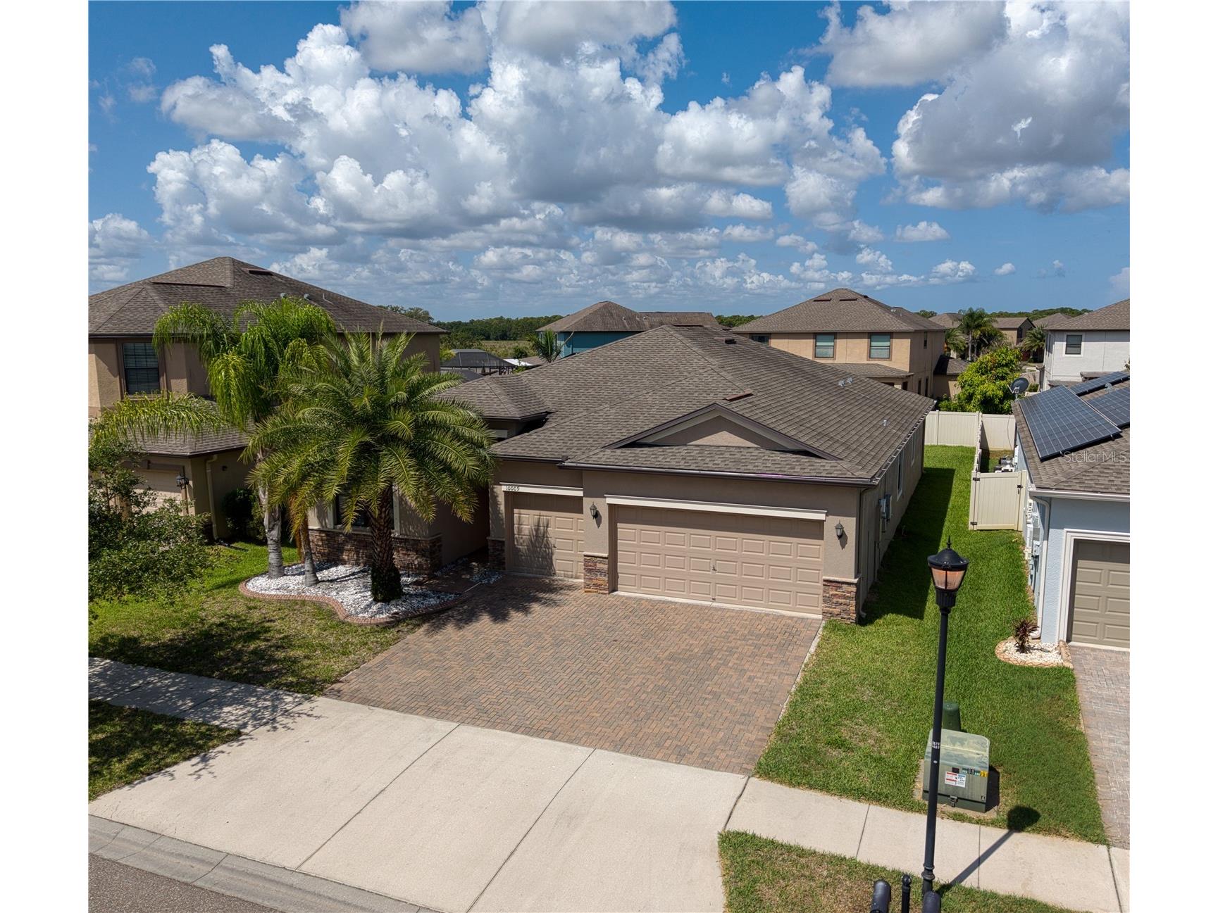 10009 Celtic Ash Drive Ruskin FL 33573 A4698346 image1