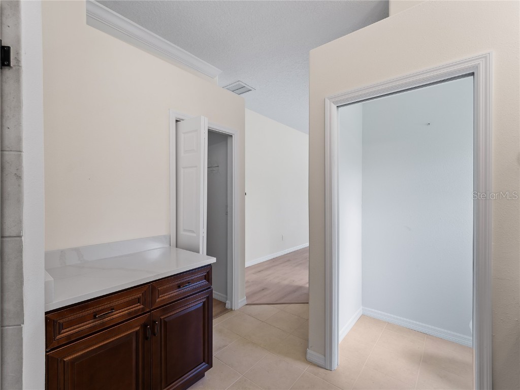 10009 Clubhouse Drive Bradenton FL 34202 N6139619 image21