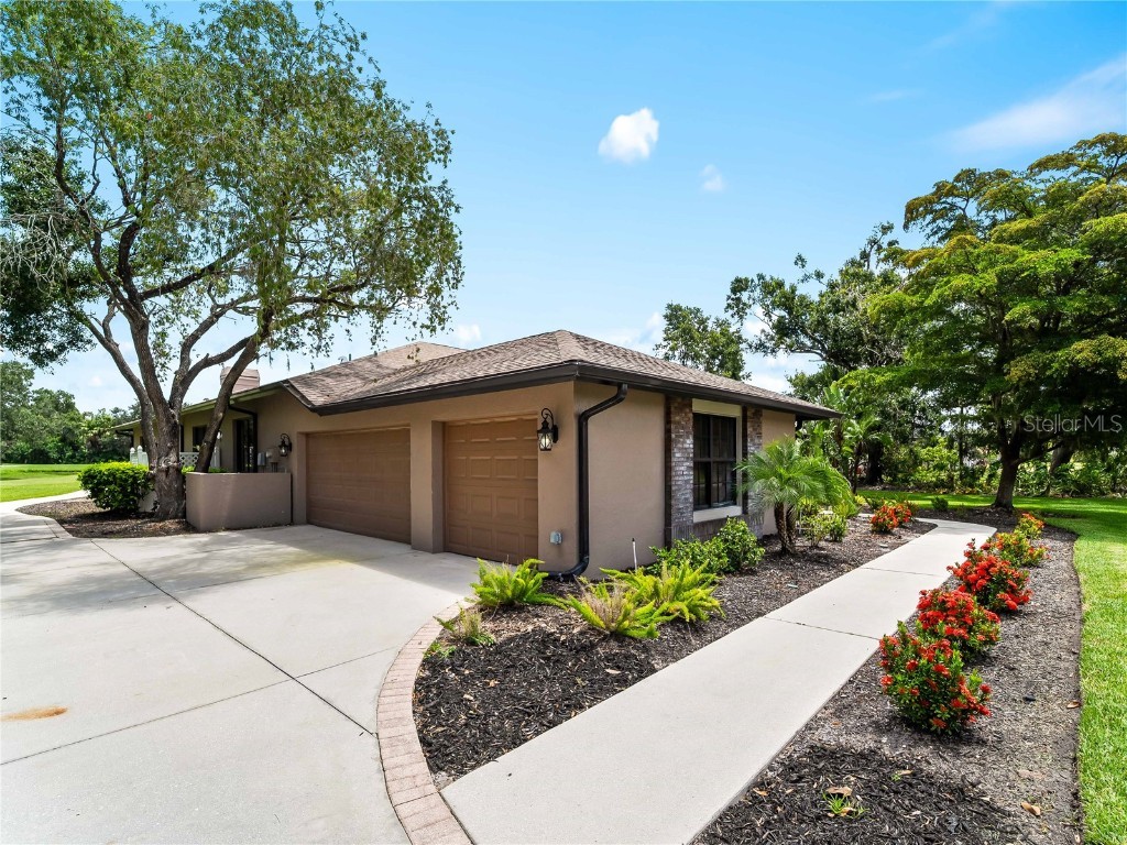 10009 Clubhouse Drive Bradenton FL 34202 N6139619 image64