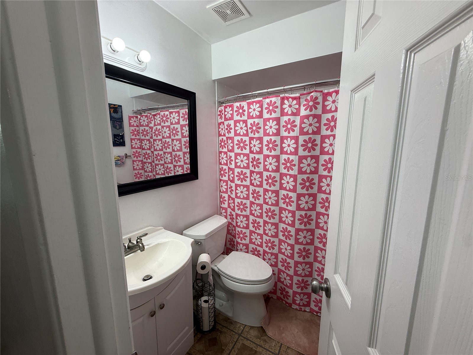 10009 Regal Woods Lane Tampa FL 33624 TB8524472 image5