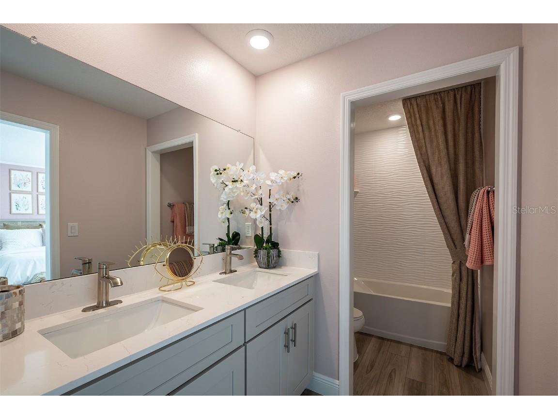 10009 Surrey Rose Drive San Antonio FL 33576 TB8384406 image19