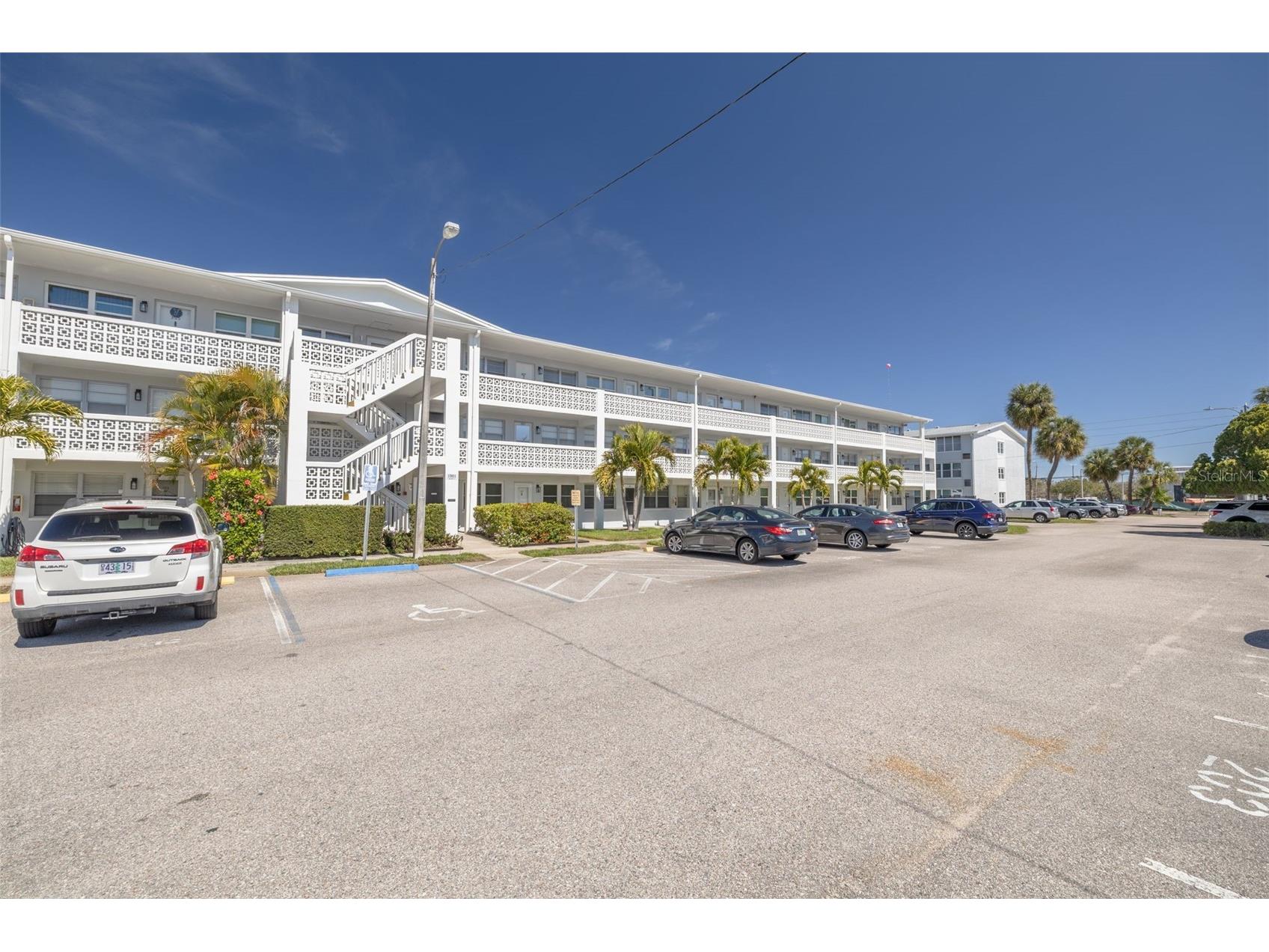 1001 77th Avenue N #112 Saint Petersburg FL 33702 TB8481702 image4