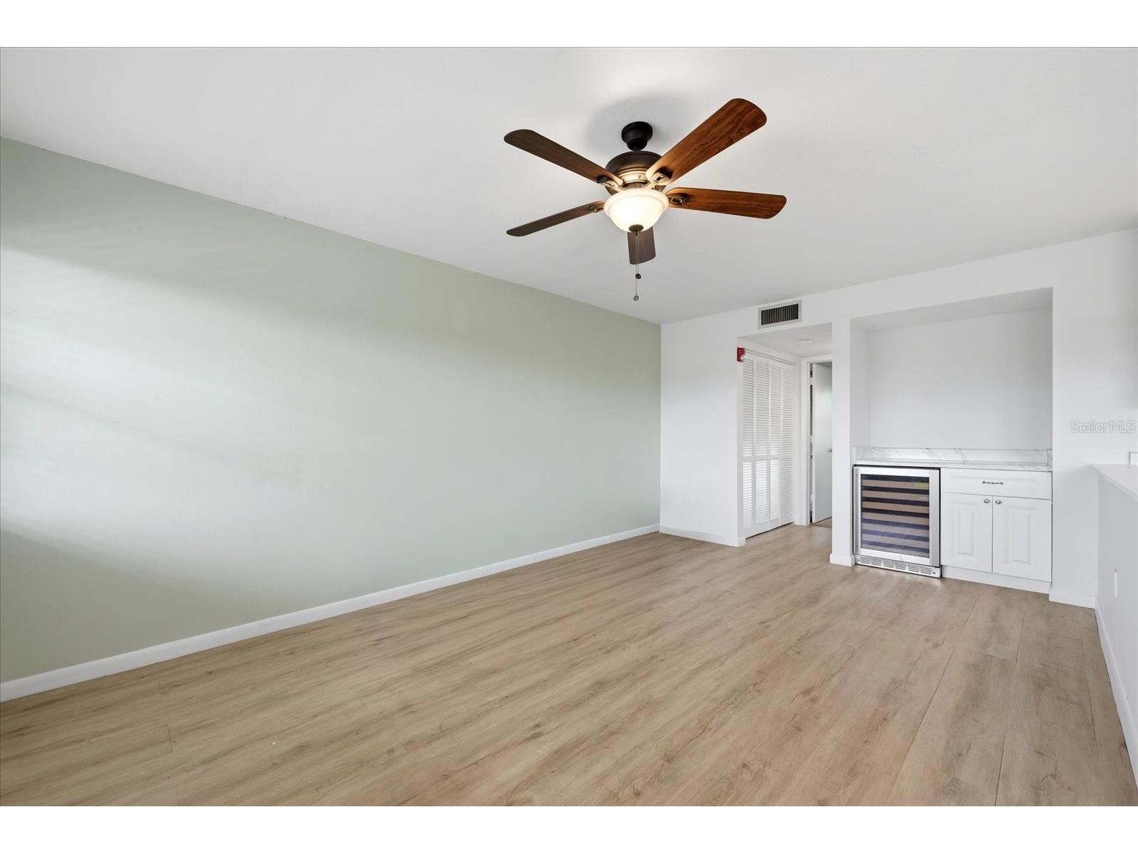 1001 77th Avenue N #307 Saint Petersburg FL 33702 TB8465334 image4