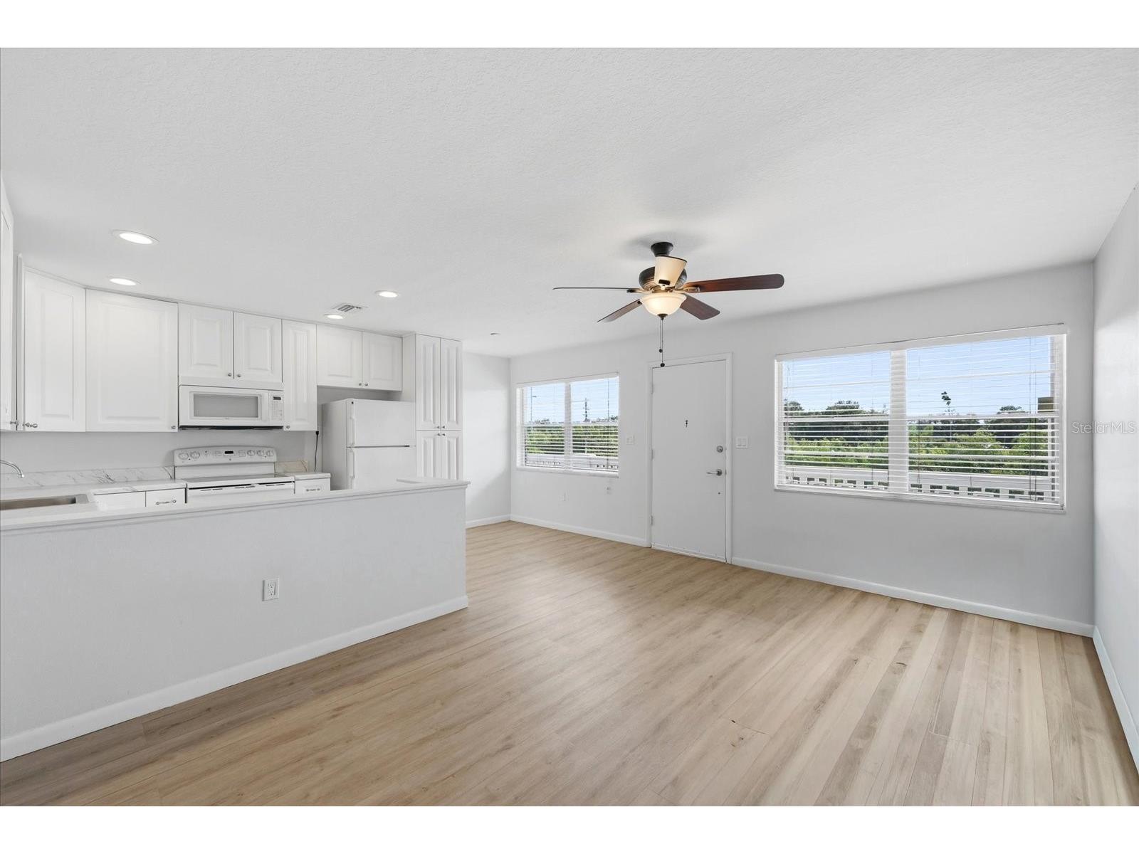 1001 77th Avenue N #307 Saint Petersburg FL 33702 TB8465334 image9