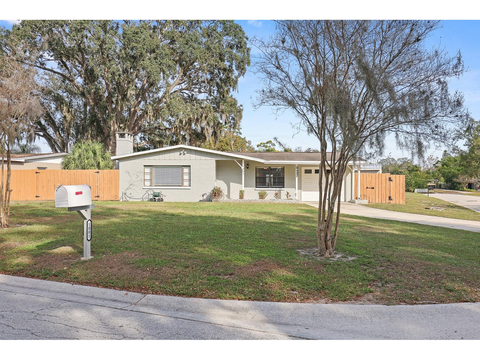 1001 Alpine Drive Brandon FL 33510 TB8460381 image1