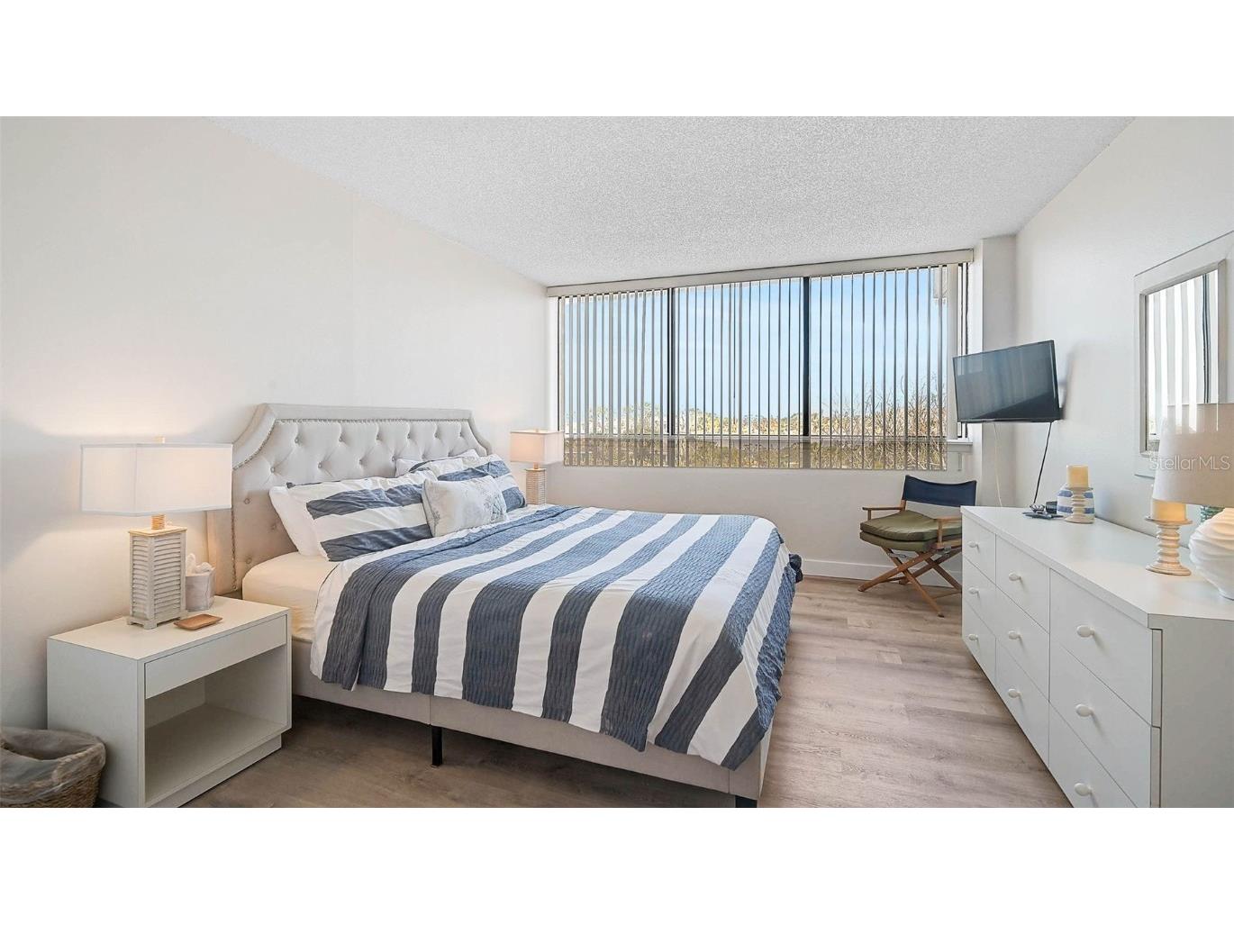 1001 Beach Road #A203 Sarasota FL 34242 A4669286 image10