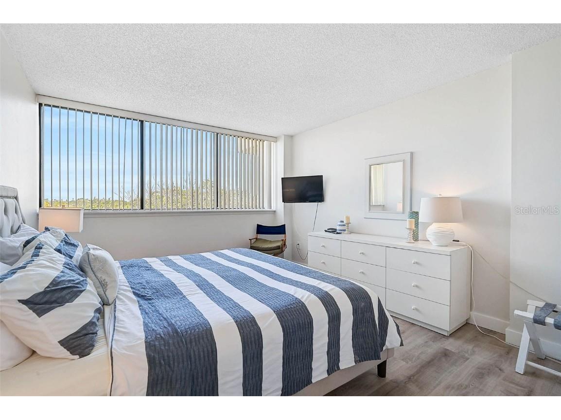 1001 Beach Road #A203 Sarasota FL 34242 A4669286 image11