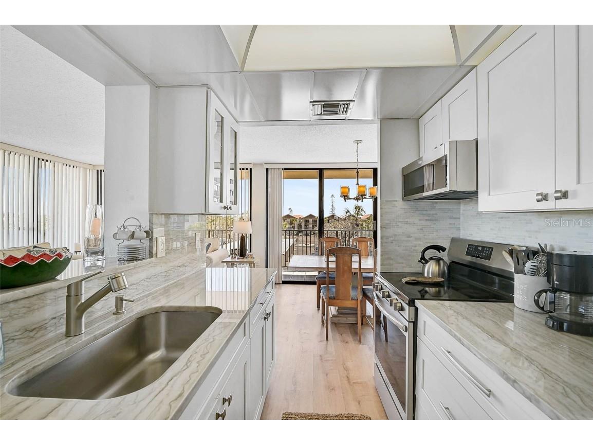 1001 Beach Road #A203 Sarasota FL 34242 A4669286 image17