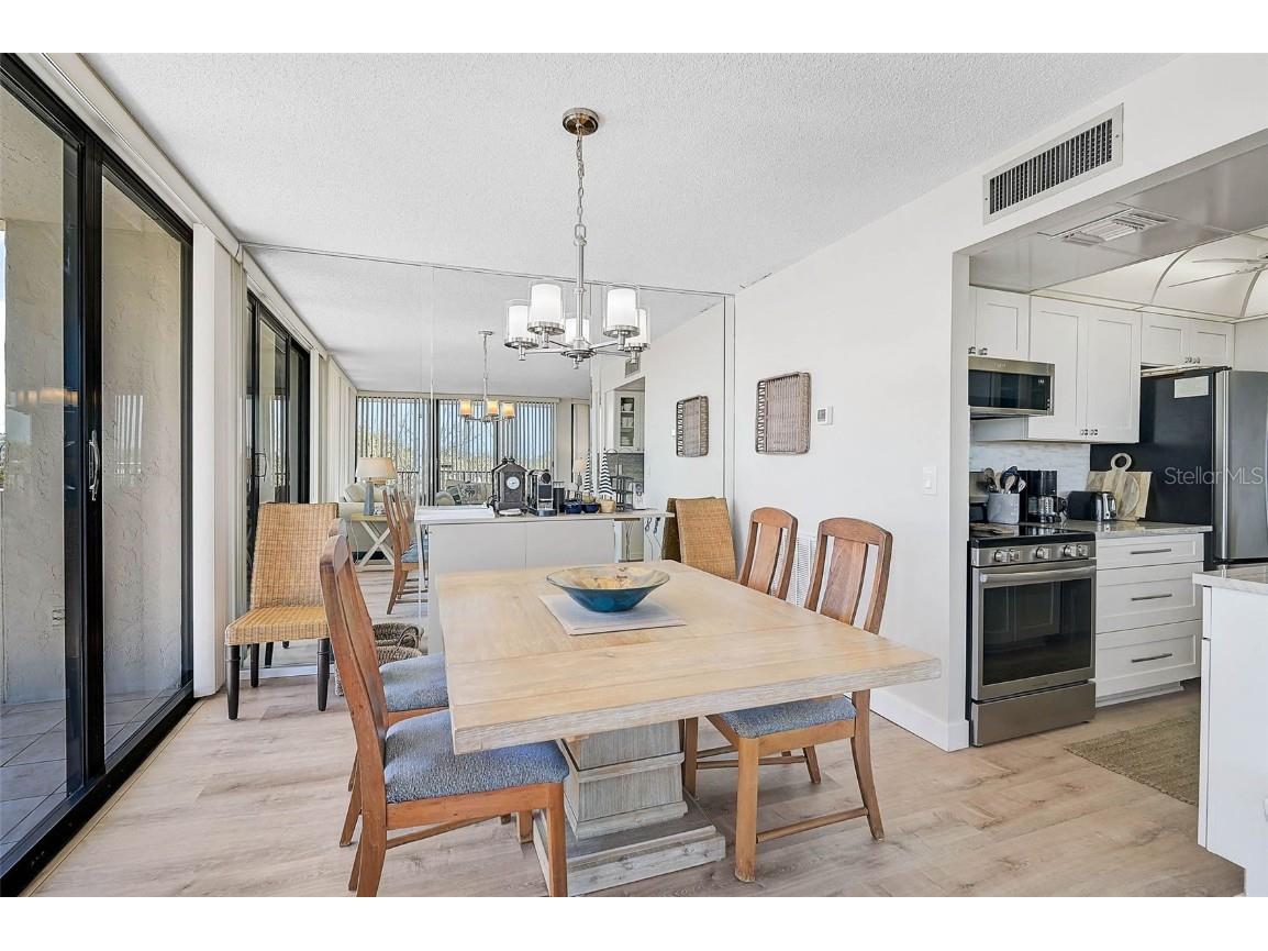 1001 Beach Road #A203 Sarasota FL 34242 A4669286 image18