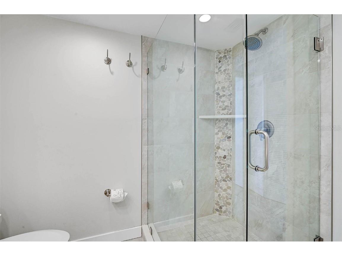 1001 Beach Road #A203 Sarasota FL 34242 A4669286 image9