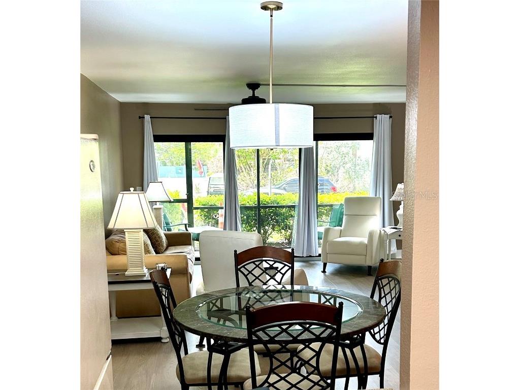 1001 Benjamin Franklin Drive #108 Sarasota FL 34236 A4662683 image2