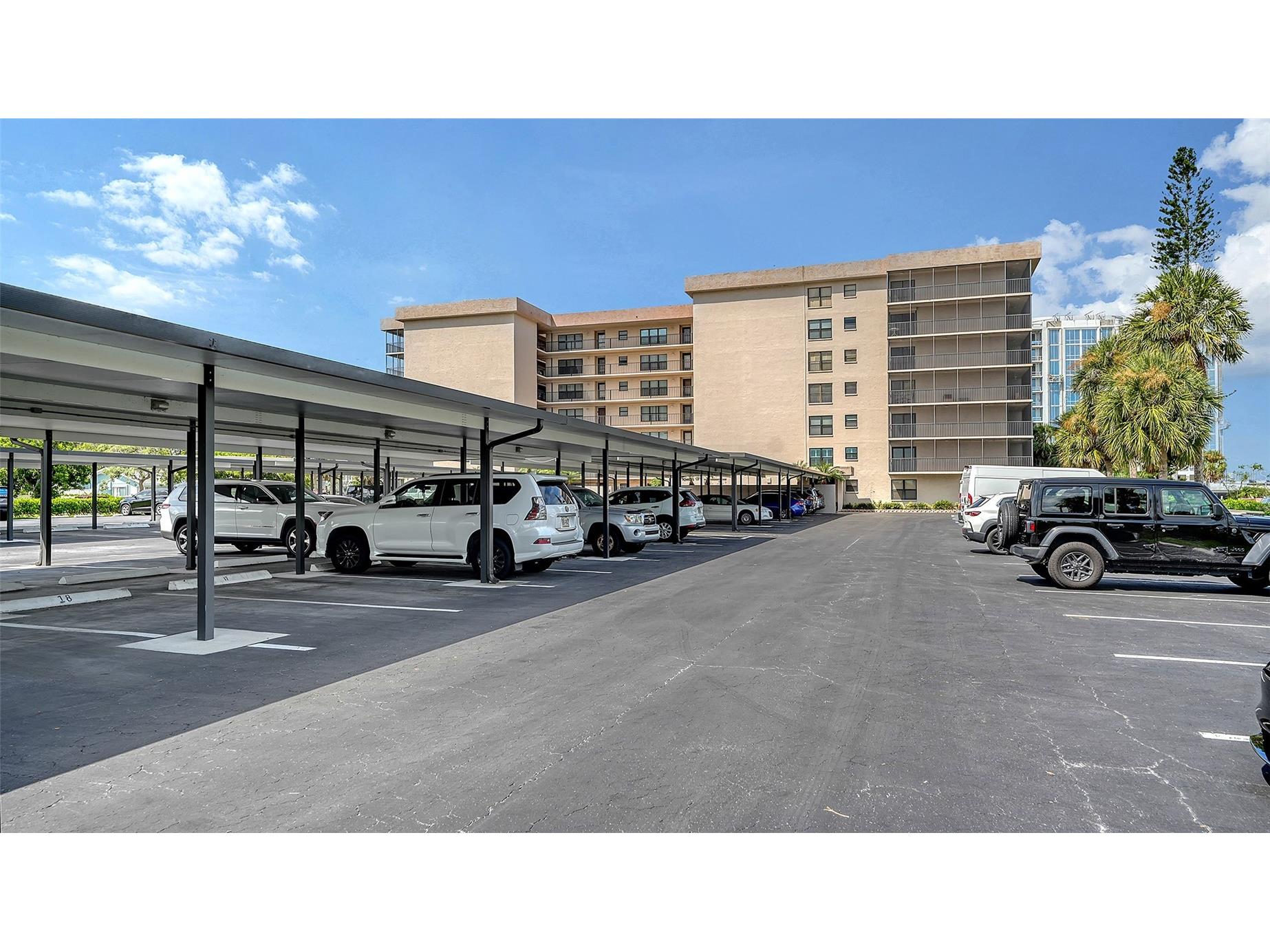 1001 Benjamin Franklin Drive #110 Sarasota FL 34236 A4684597 image10