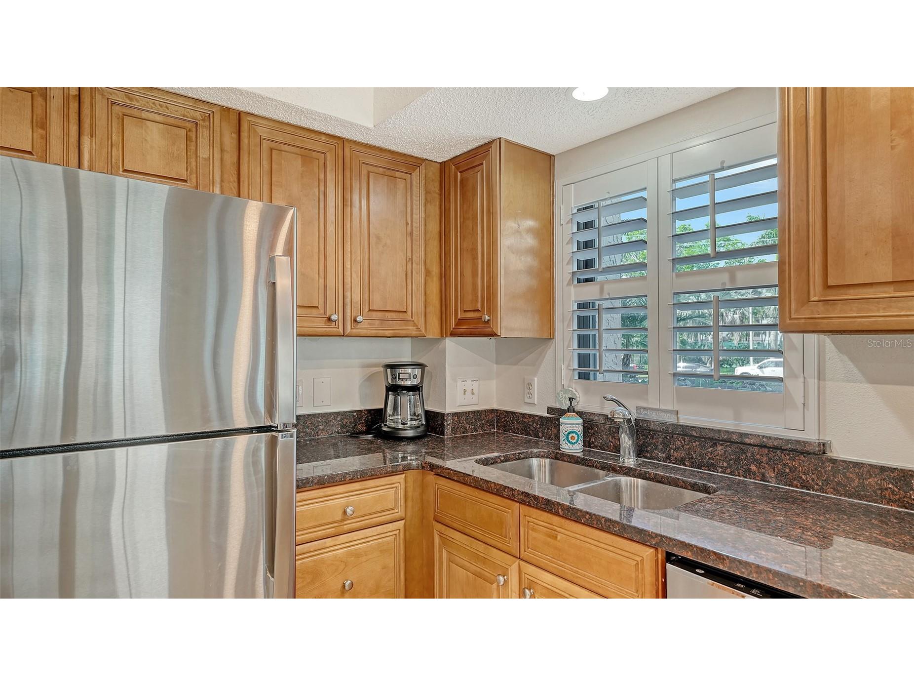 1001 Benjamin Franklin Drive #110 Sarasota FL 34236 A4684597 image17