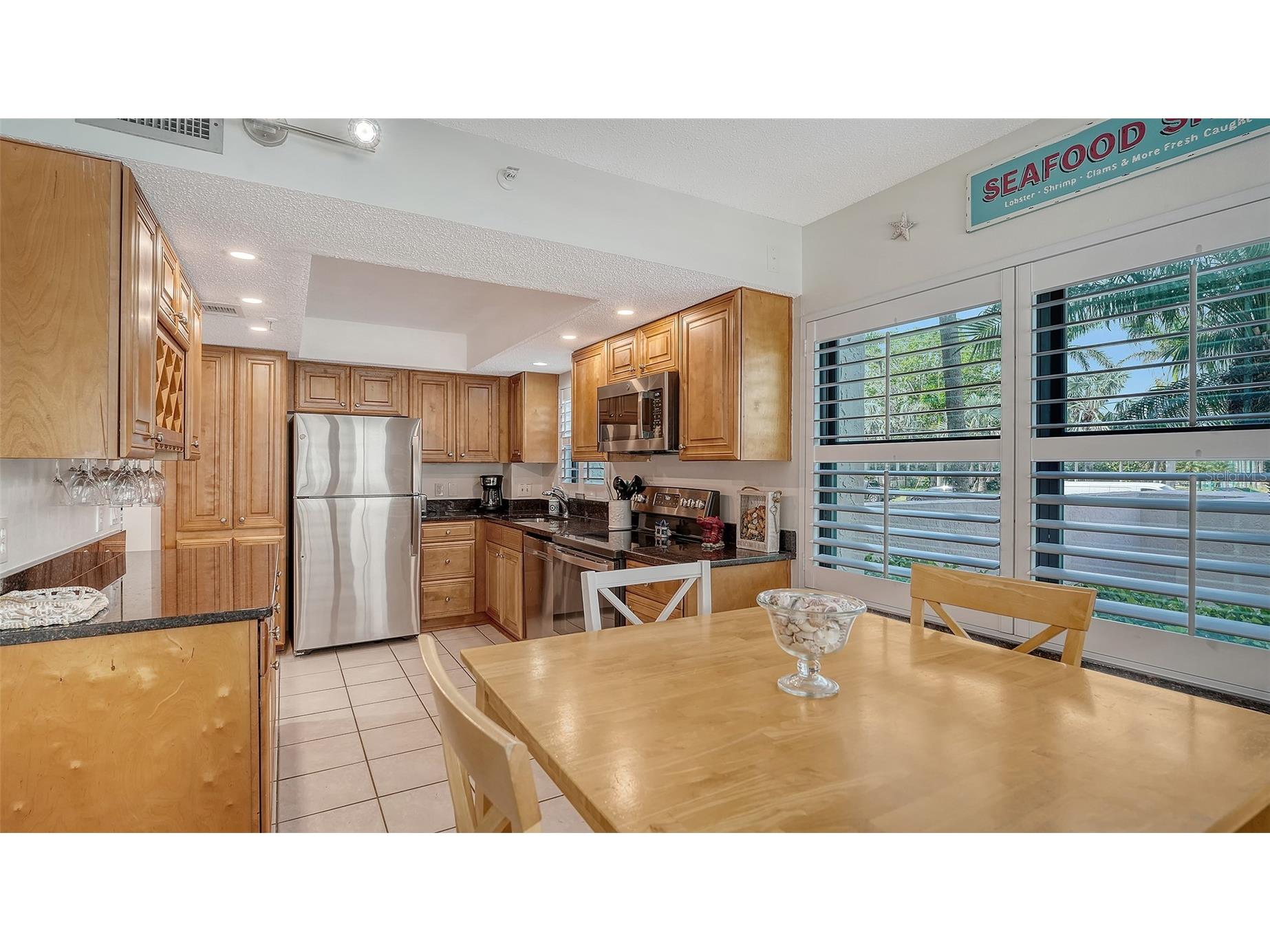 1001 Benjamin Franklin Drive #110 Sarasota FL 34236 A4684597 image21