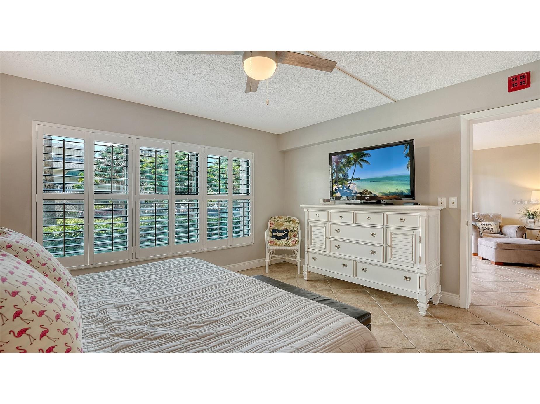 1001 Benjamin Franklin Drive #110 Sarasota FL 34236 A4684597 image24