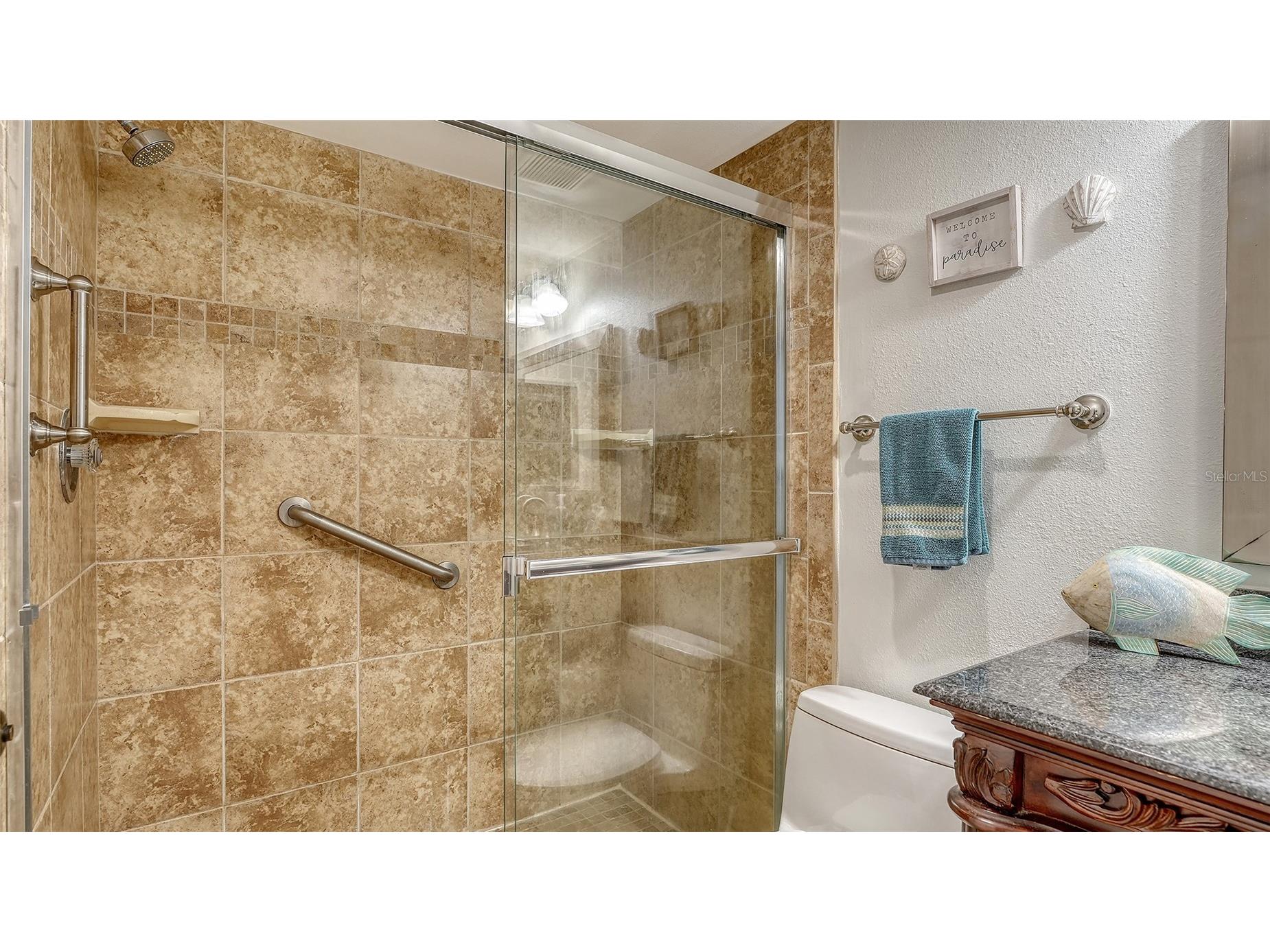 1001 Benjamin Franklin Drive #110 Sarasota FL 34236 A4684597 image31