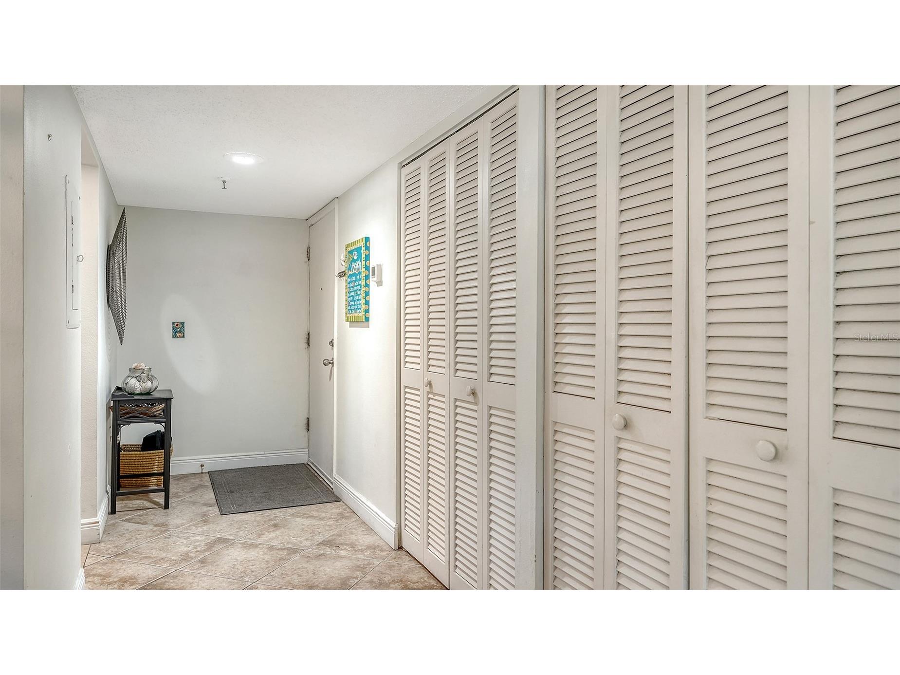 1001 Benjamin Franklin Drive #110 Sarasota FL 34236 A4684597 image5