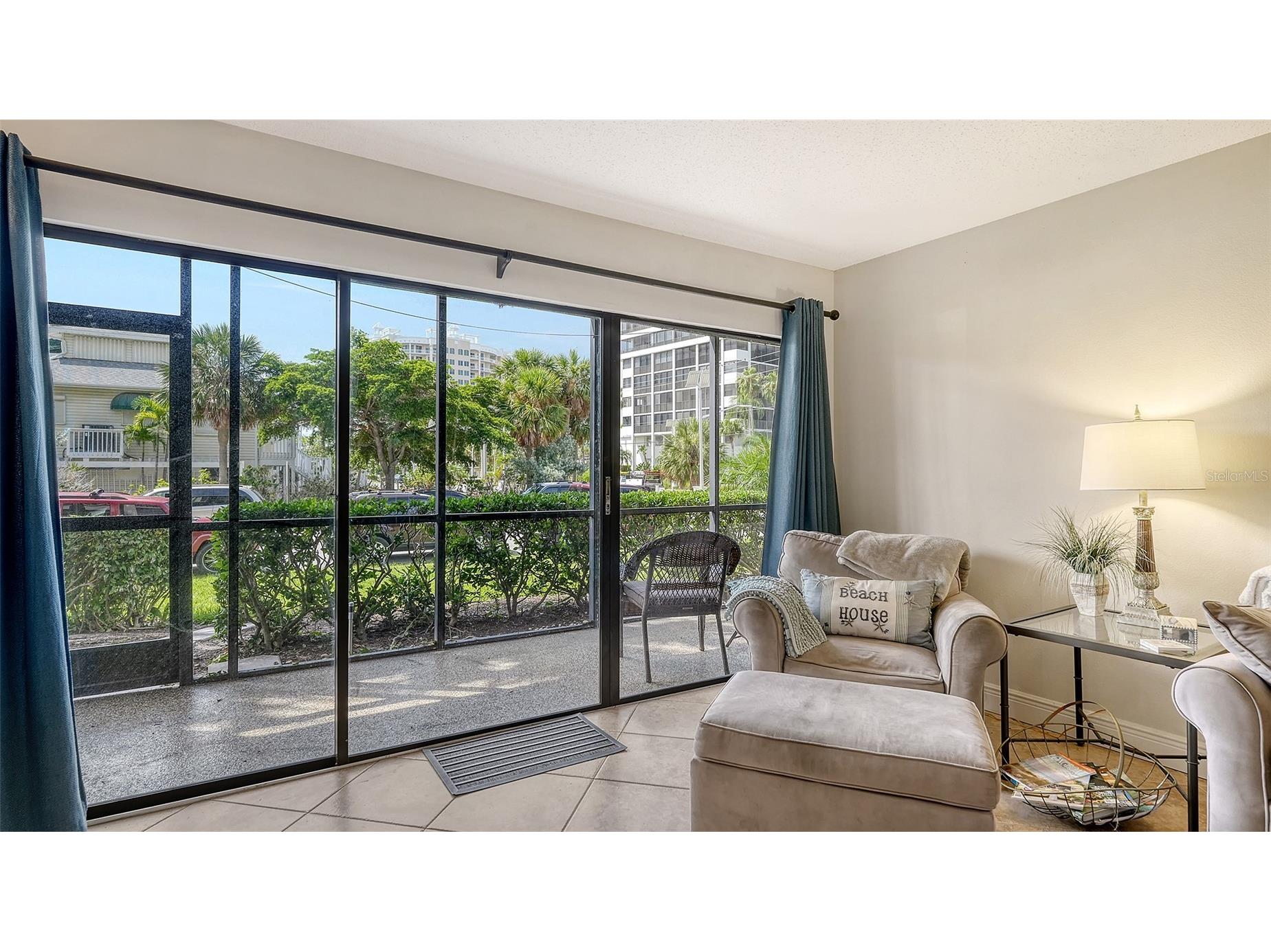 1001 Benjamin Franklin Drive #110 Sarasota FL 34236 A4684597 image7