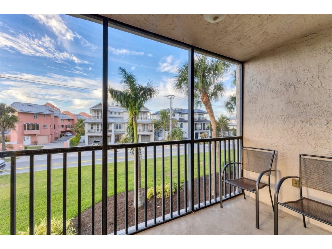 1001 Benjamin Franklin Drive #201 Sarasota FL 34236 - GULF OF MEXICO A4676690 image26