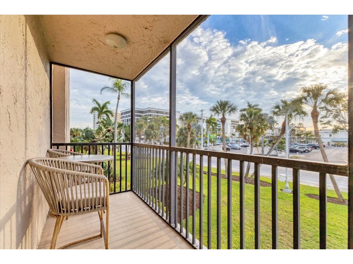 1001 Benjamin Franklin Drive #201 Sarasota FL 34236 - GULF OF MEXICO A4676690 image28
