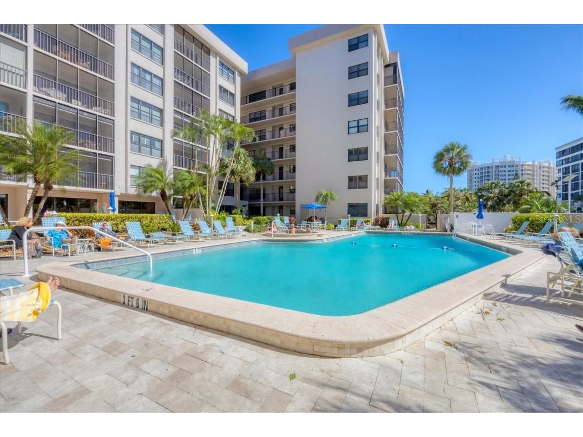 1001 Benjamin Franklin Drive #201 Sarasota FL 34236 - GULF OF MEXICO A4676690 image48