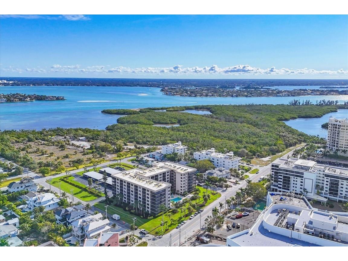 1001 Benjamin Franklin Drive #201 Sarasota FL 34236 - GULF OF MEXICO A4676690 image55