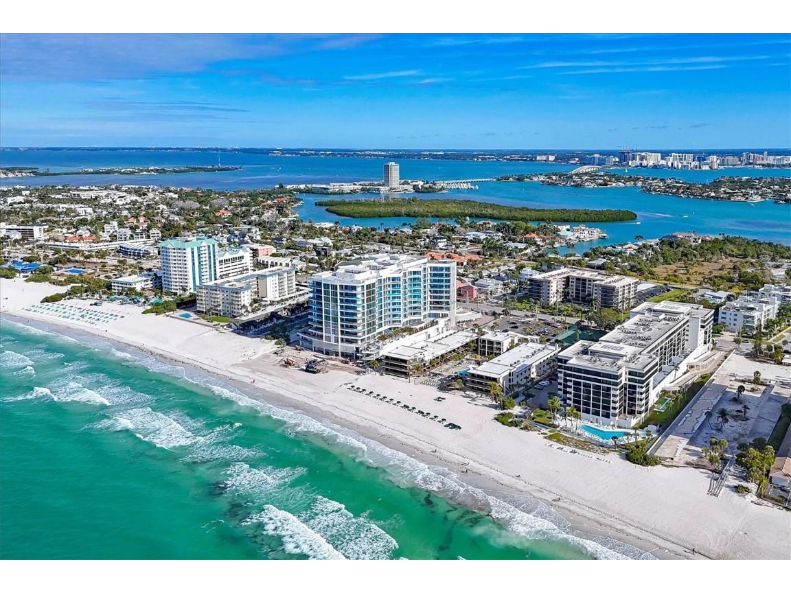 1001 Benjamin Franklin Drive #201 Sarasota FL 34236 - GULF OF MEXICO A4676690 image60