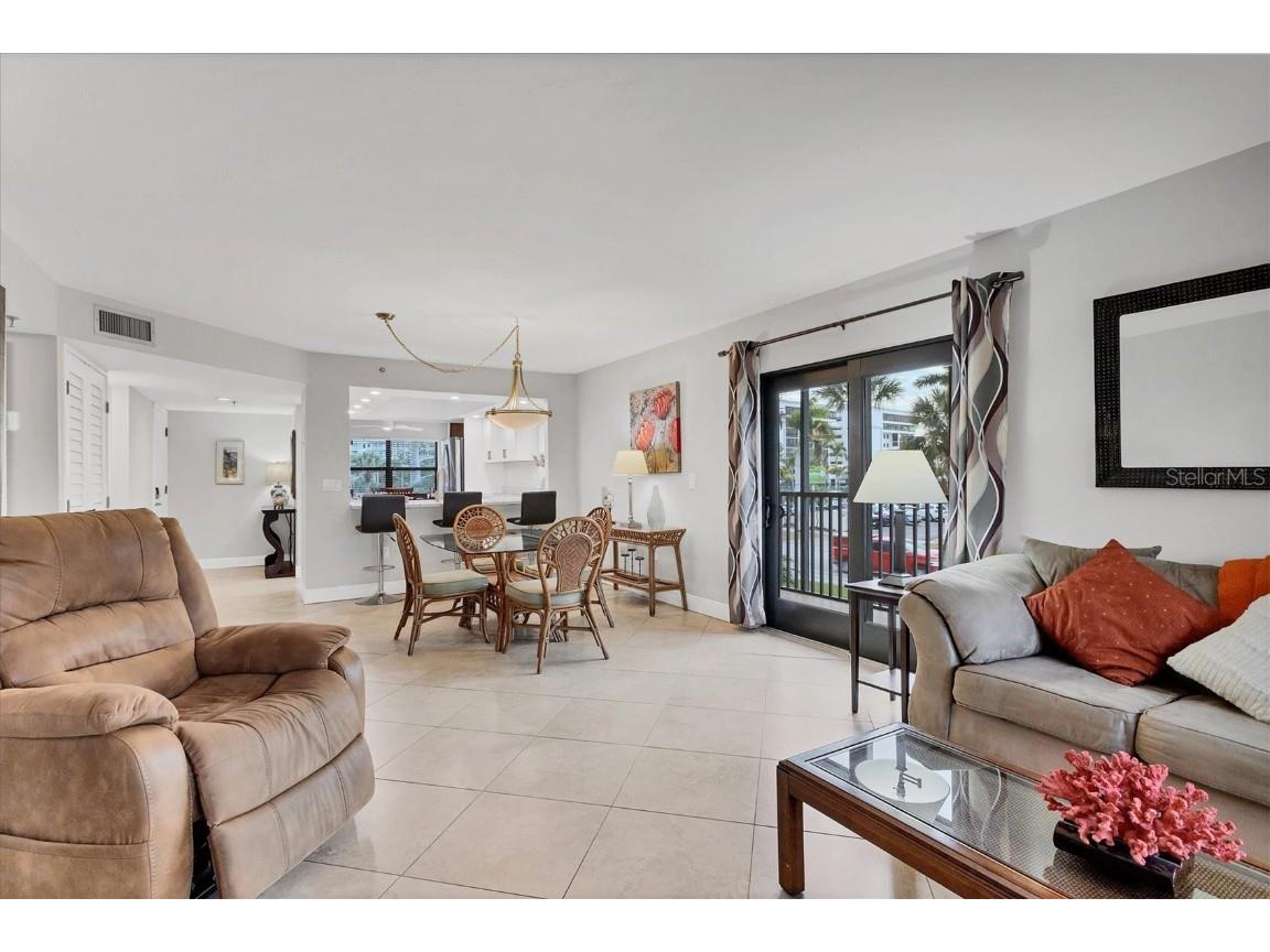 1001 Benjamin Franklin Drive #201 Sarasota FL 34236 - GULF OF MEXICO A4676690 image7