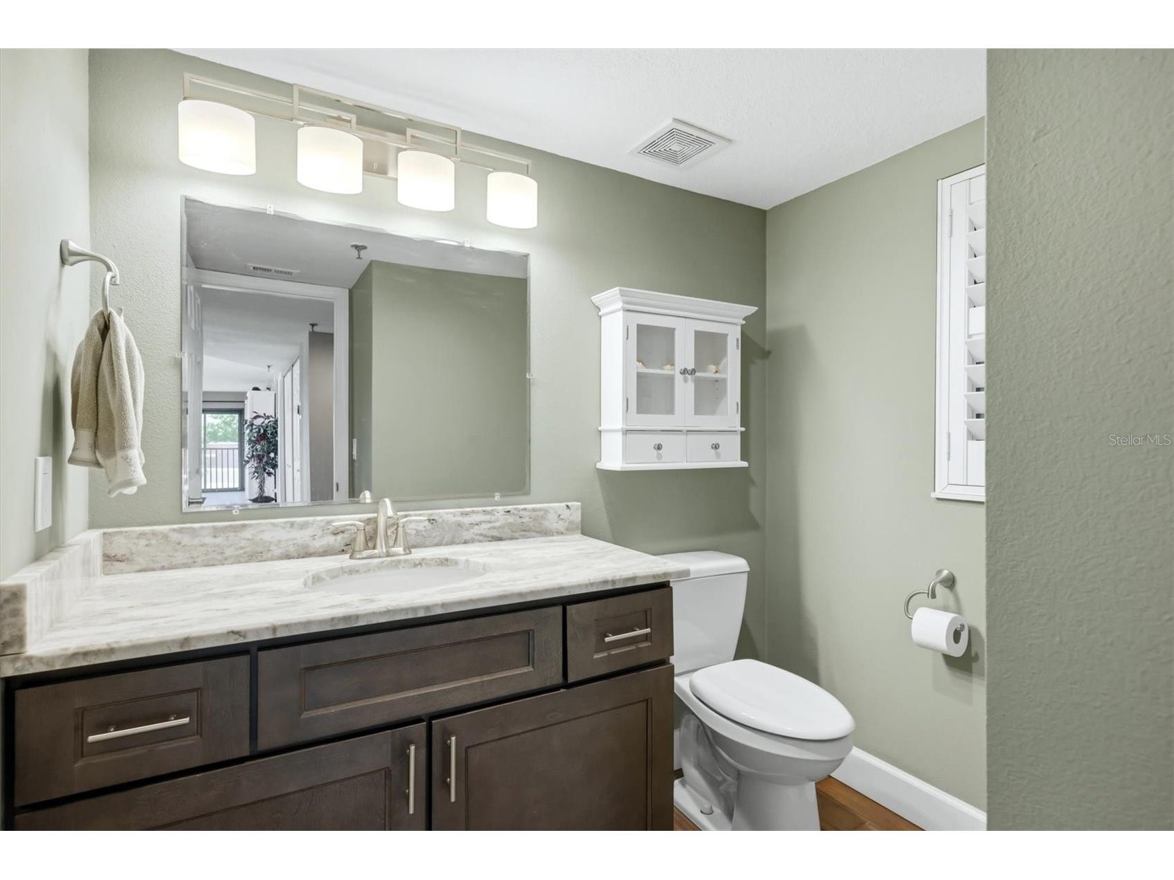 1001 Benjamin Franklin Drive #206 Sarasota FL 34236 - GULF OF MEXICO A4699522 image16