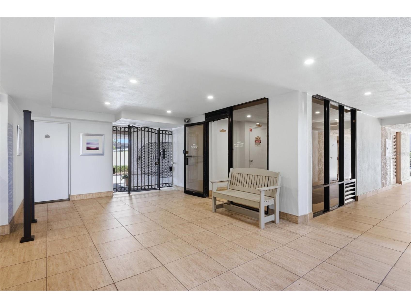 1001 Benjamin Franklin Drive #206 Sarasota FL 34236 - GULF OF MEXICO A4699522 image17