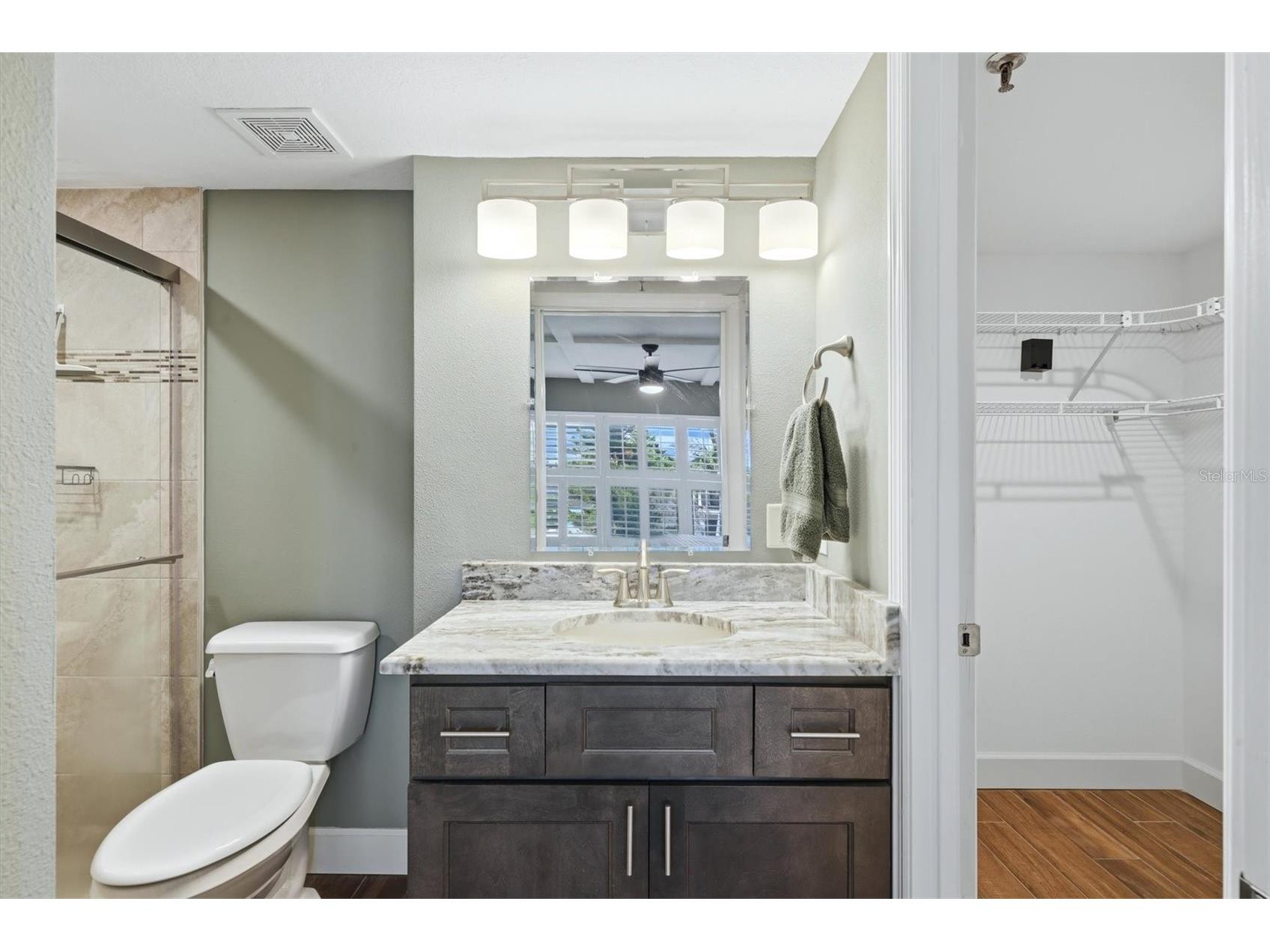 1001 Benjamin Franklin Drive #206 Sarasota FL 34236 - GULF OF MEXICO A4699522 image33