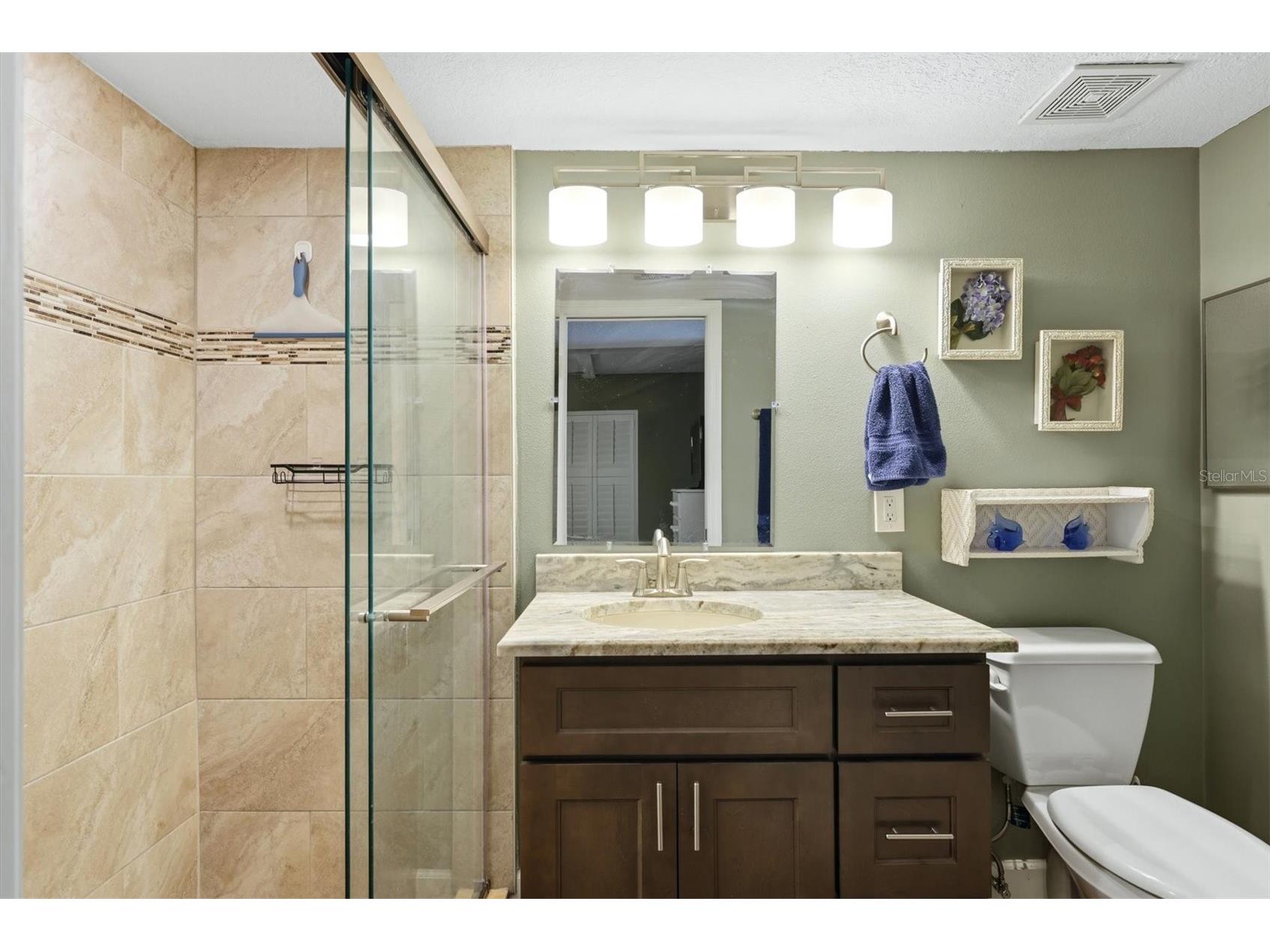1001 Benjamin Franklin Drive #206 Sarasota FL 34236 - GULF OF MEXICO A4699522 image35