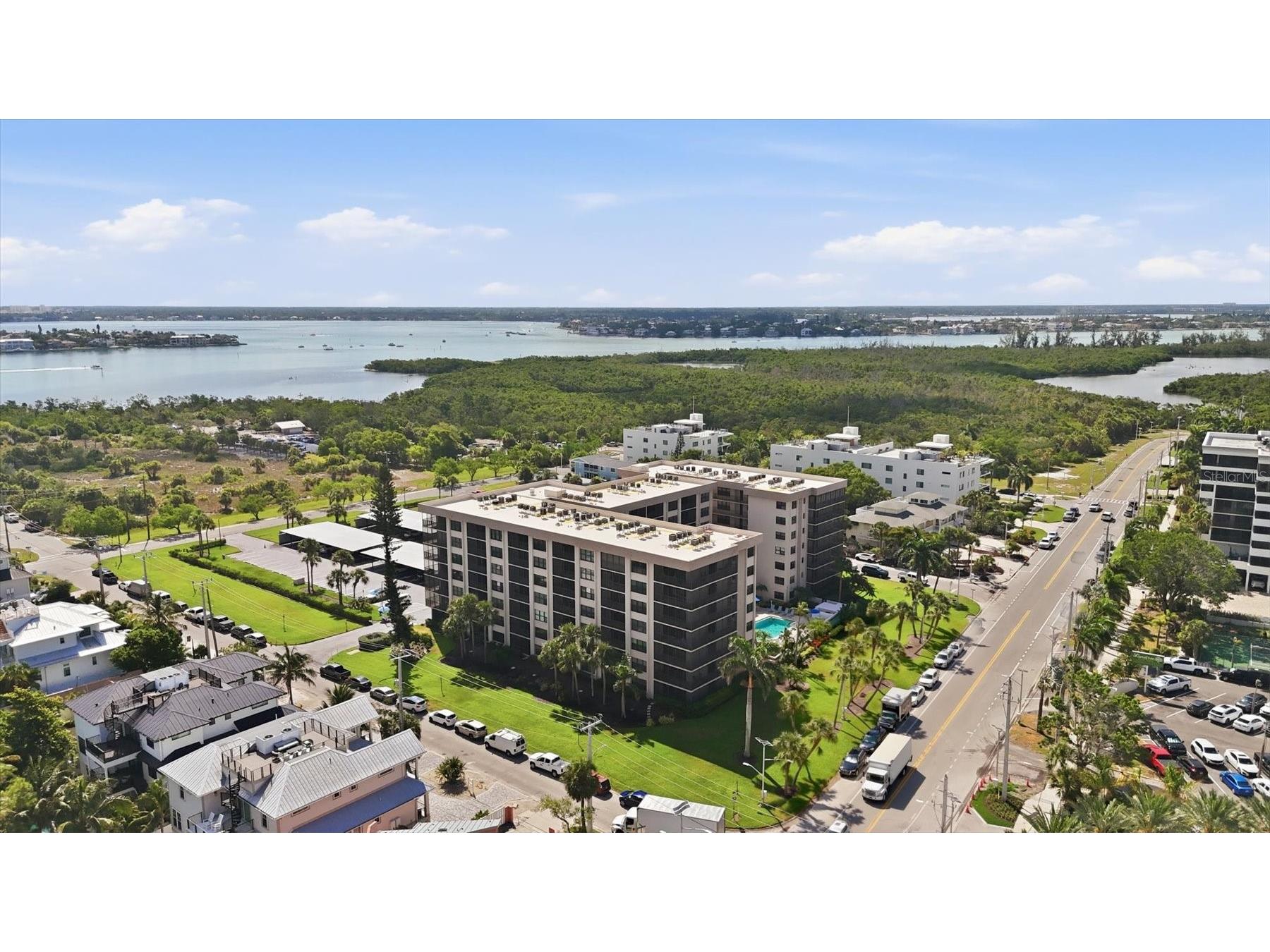 1001 Benjamin Franklin Drive #206 Sarasota FL 34236 - GULF OF MEXICO A4699522 image47