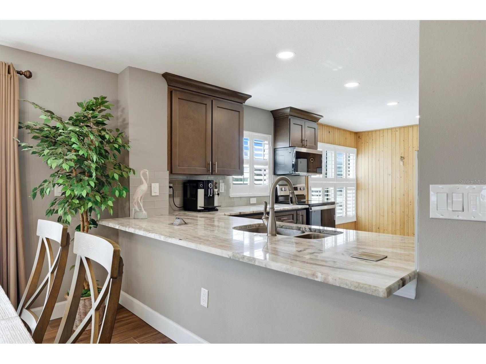 1001 Benjamin Franklin Drive #206 Sarasota FL 34236 - GULF OF MEXICO A4699522 image9