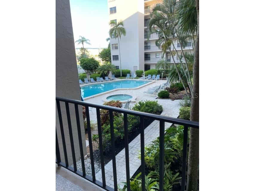 1001 Benjamin Franklin Drive #212 Sarasota FL 34236 A4515979 image13