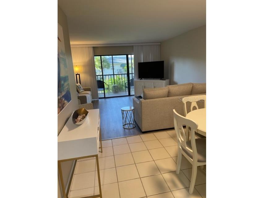 1001 Benjamin Franklin Drive #212 Sarasota FL 34236 A4515979 image6