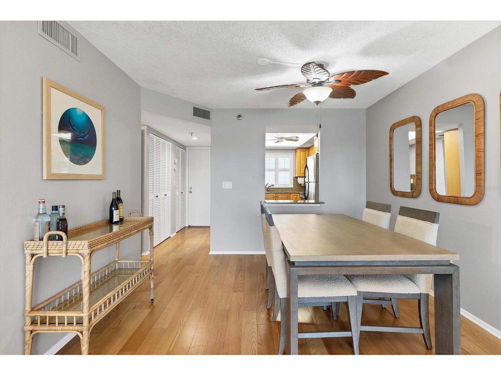 1001 Benjamin Franklin Drive #403 Sarasota FL 34236 A4677249 image10