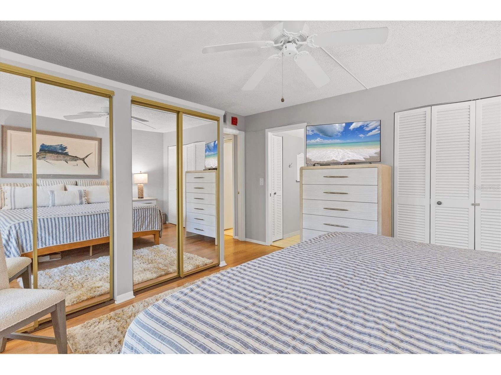 1001 Benjamin Franklin Drive #403 Sarasota FL 34236 A4677249 image20