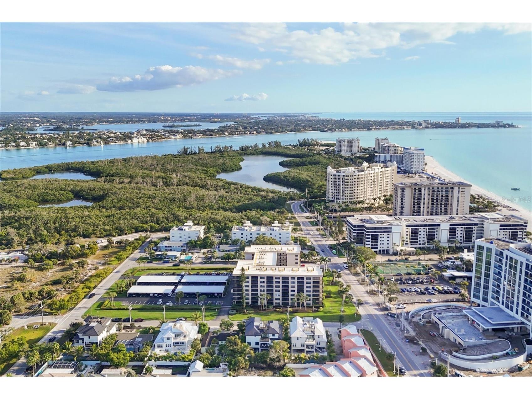 1001 Benjamin Franklin Drive #403 Sarasota FL 34236 A4677249 image23