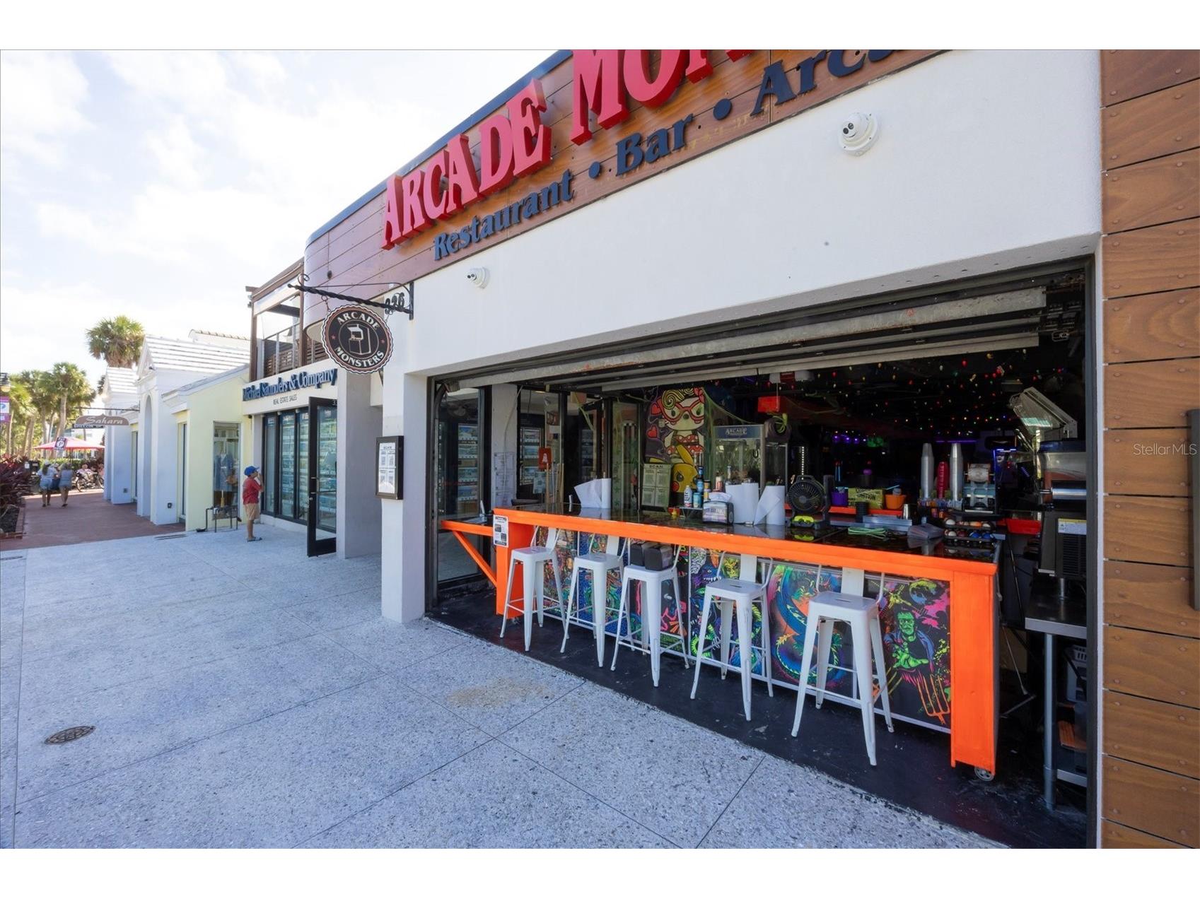 1001 Benjamin Franklin Drive #403 Sarasota FL 34236 A4677249 image58