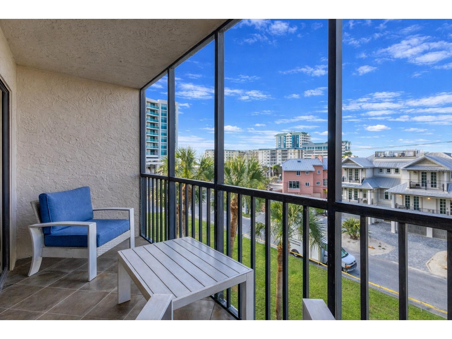 1001 Benjamin Franklin Drive #403 Sarasota FL 34236 A4677249 image6