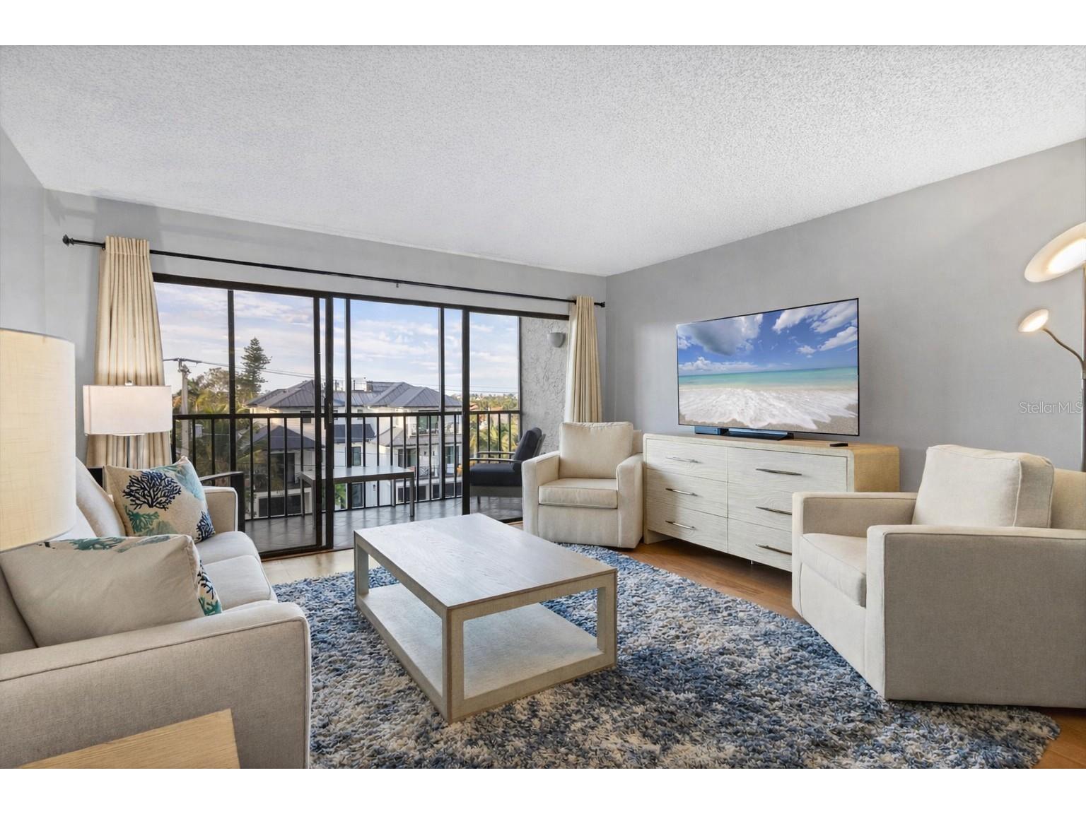 1001 Benjamin Franklin Drive #403 Sarasota FL 34236 A4677249 image8