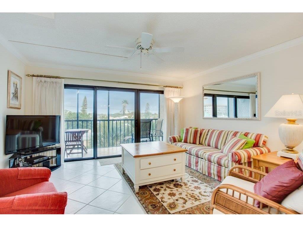 1001 Benjamin Franklin Drive #404 Sarasota FL 34236 A4515983 image5